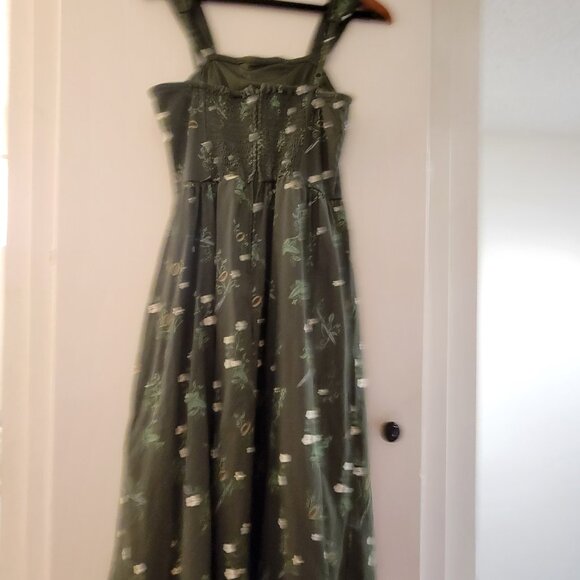 Boxlunch Lord of the rings dress - Picture 4 of 4